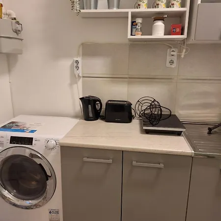 Shadowlily 布达佩斯