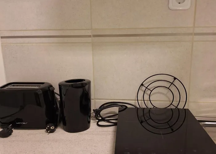 Shadowlily Budapeszt